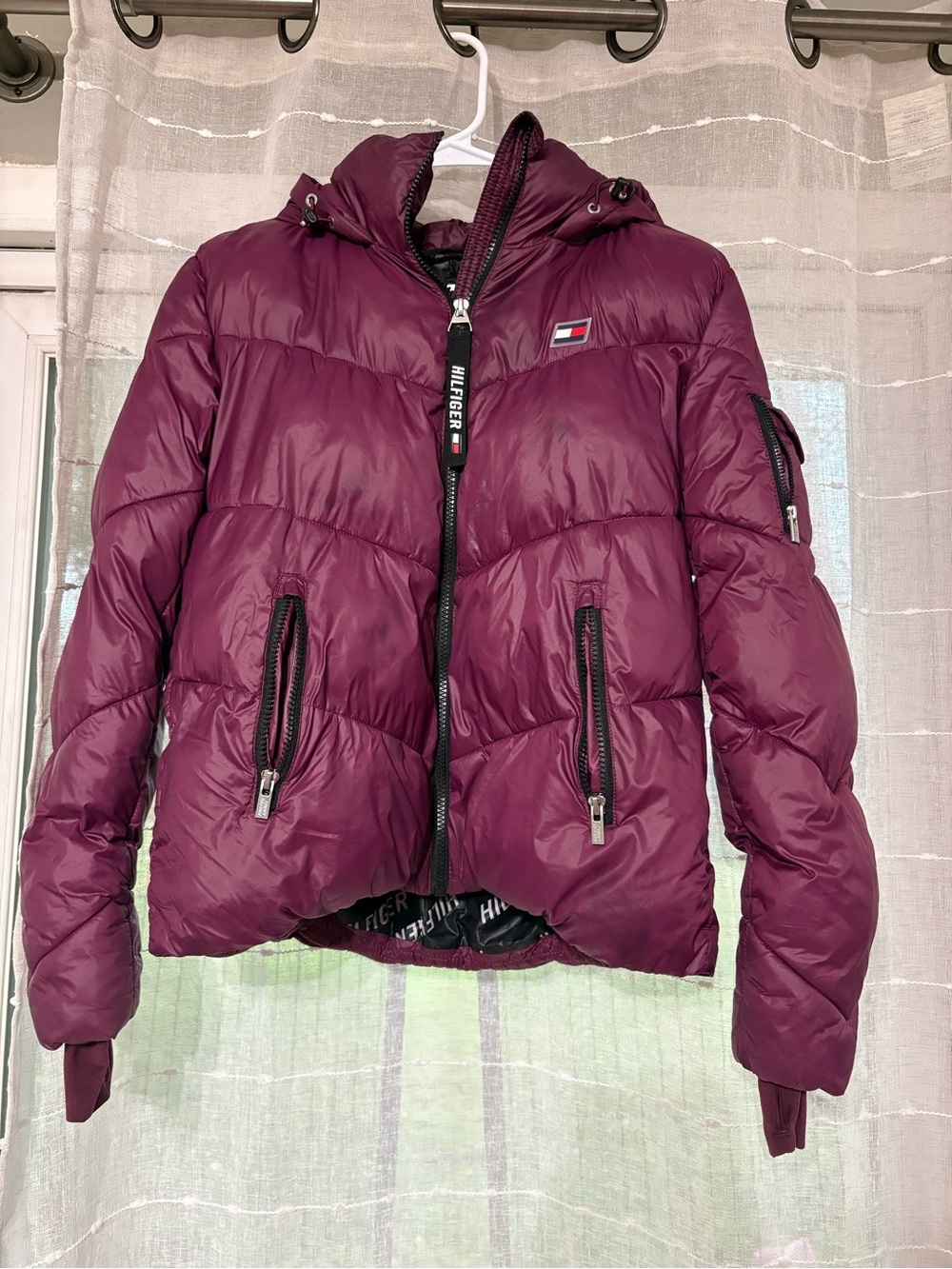 Tommy Hilfiger Women's Burgundy Quilted Puffer Jacket with Hood